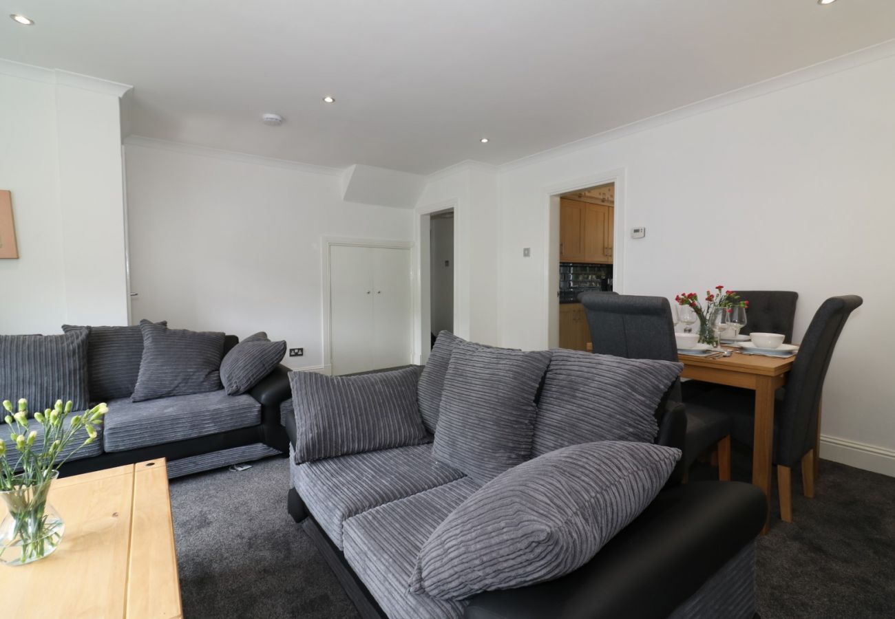 Apartment in Bellshill - New View House, Bellshill