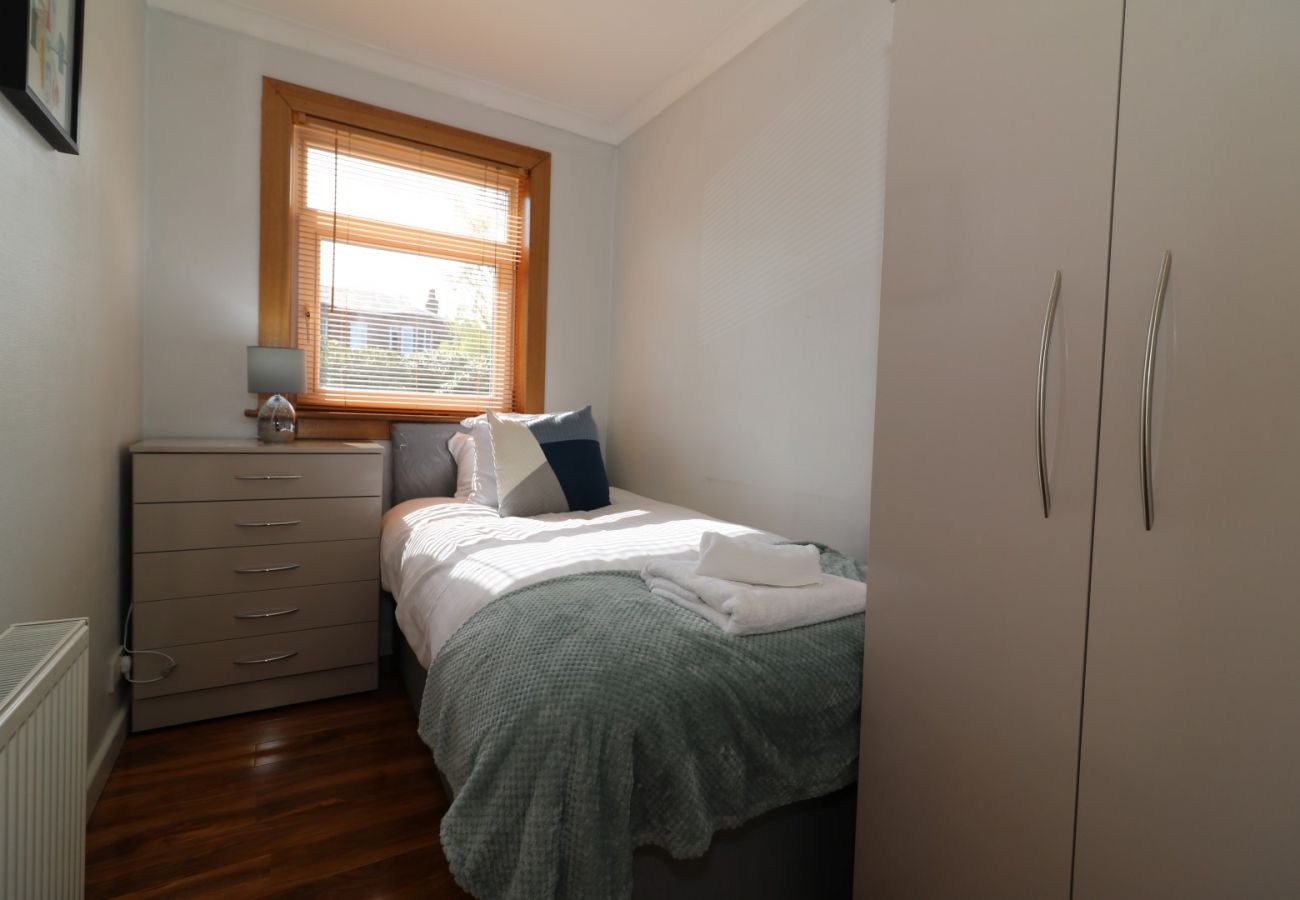 Apartment in Glasgow - Dumbreck House - Glasgow