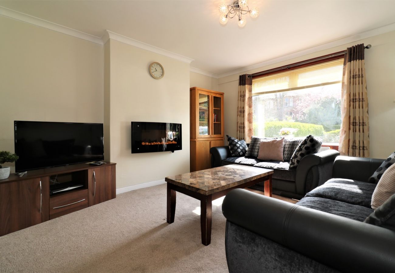 Apartment in Glasgow - Dumbreck House - Glasgow