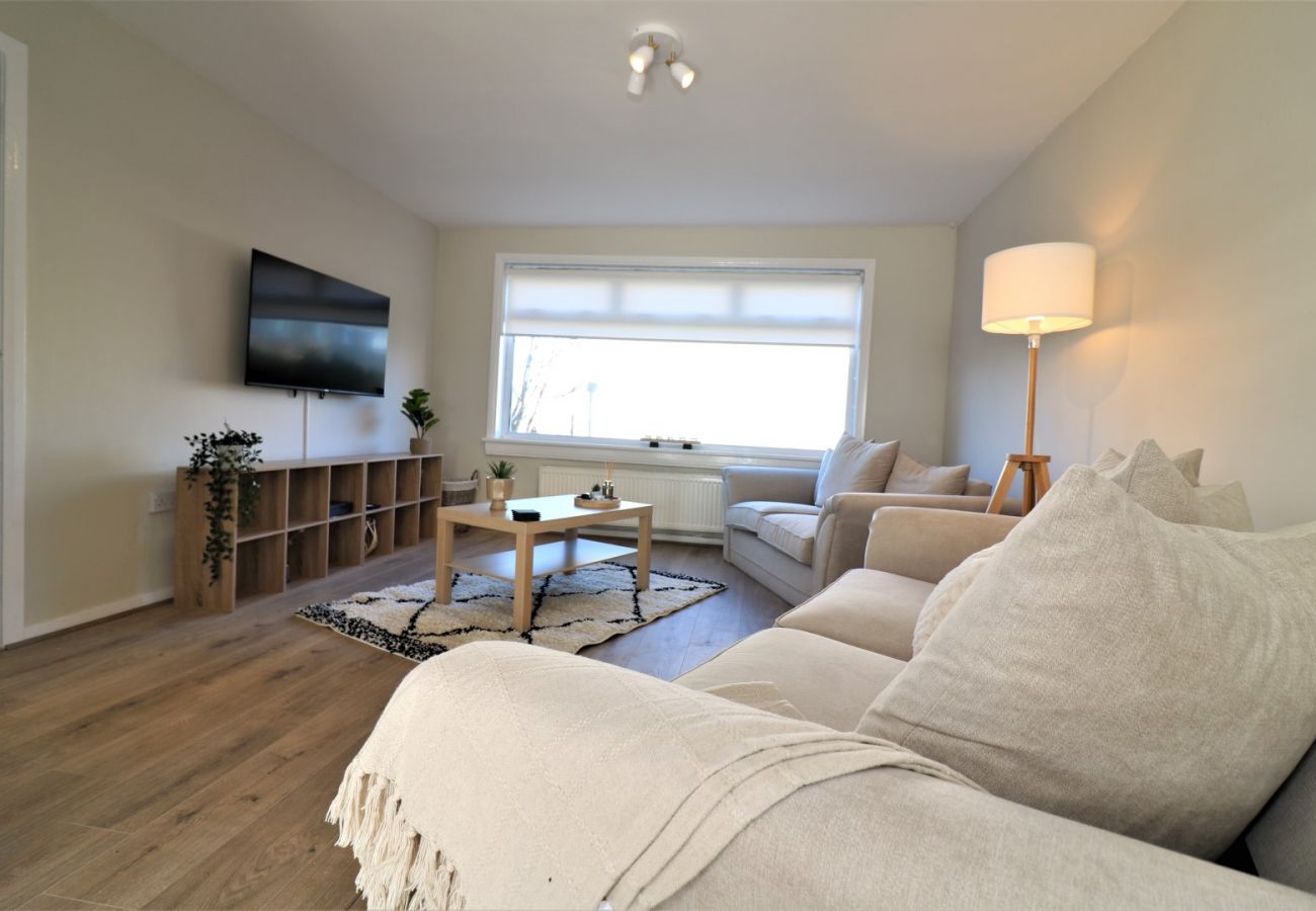 Apartment in Chapelhall - Honeywell House - Airdrie