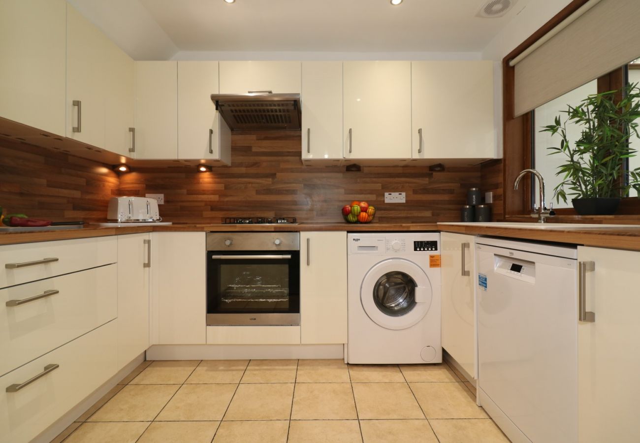Apartment in Paisley - Barons Court - Paisley