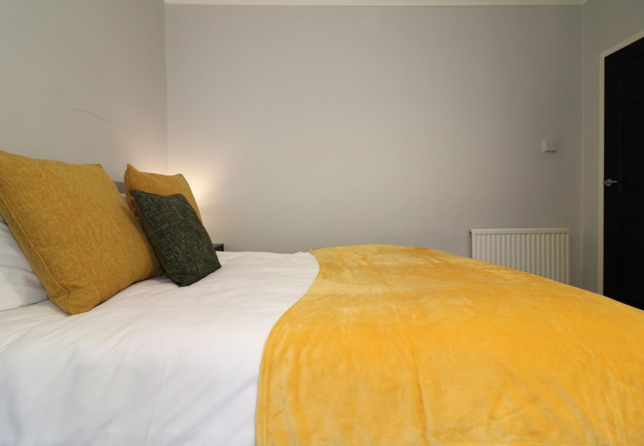 Apartment in Paisley - Huntley House - Paisley