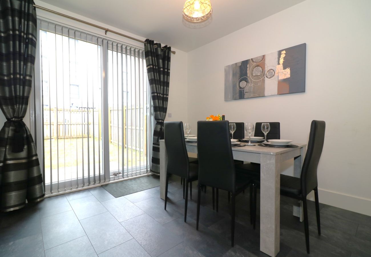 Apartment in Glasgow - Oatlands House - Glasgow